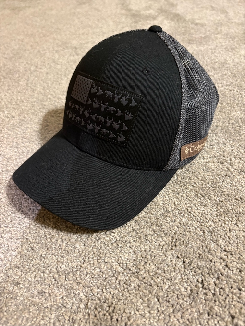 Columbia PHG Mens Flag Wildlife Animal Patch Mesh Back Trucker Hat Black Fitted